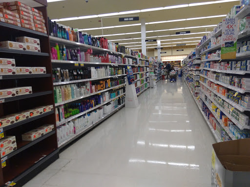 Supermarket «Price Chopper», reviews and photos, 8648 NY-22 #1, Granville, NY 12832, USA