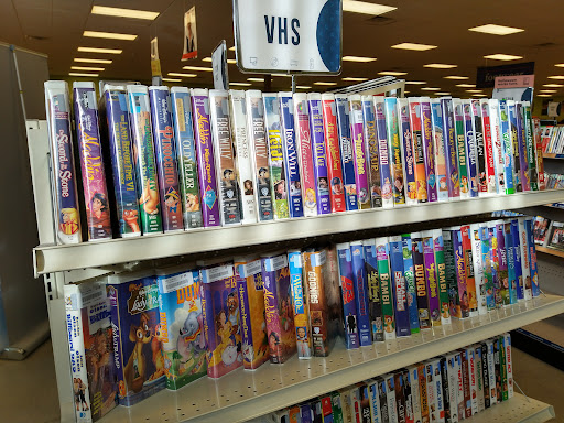 Thrift Store «Goodwill Store & Donation Center», reviews and photos, 450 High St, Somersworth, NH 03878, USA