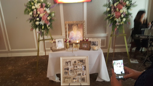 Funeral Home «Forest Lawn - Covina Hills», reviews and photos, 21300 Via Verde Drive, Covina, CA 91724, USA