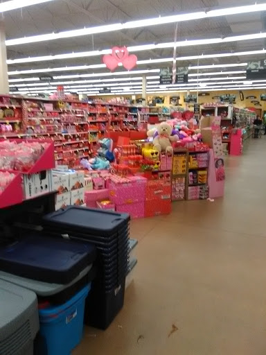 Grocery Store «Kroger», reviews and photos, 108 W Highland Rd, Howell, MI 48843, USA