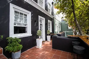Cape Finest Guesthouse & Apartments image