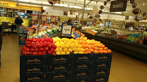 Grocery Store «Stop & Shop», reviews and photos, 44 Fenn Rd, Newington, CT 06111, USA