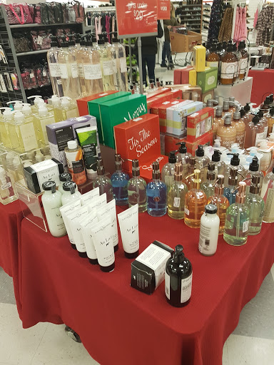 Department Store «T.J. Maxx and HomeGoods», reviews and photos, 649 Broadway, Bangor, ME 04401, USA