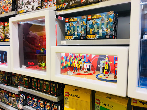 Toy Store «The LEGO Store», reviews and photos, 12801 W Sunrise Blvd #1011, Sunrise, FL 33323, USA