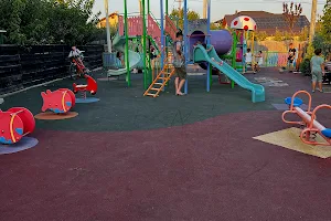 Playground Liliacului image