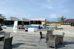 Inagbe resort and beach image
