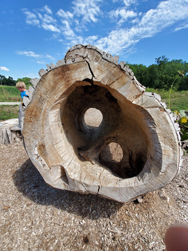 Park «Sargent Park», reviews and photos, 3530 E Douglas Ave, Des Moines, IA 50317, USA