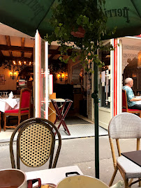 Atmosphère du Restaurant de spécialités d'Afrique du Nord Restaurant Tipaza à Paris - n°11
