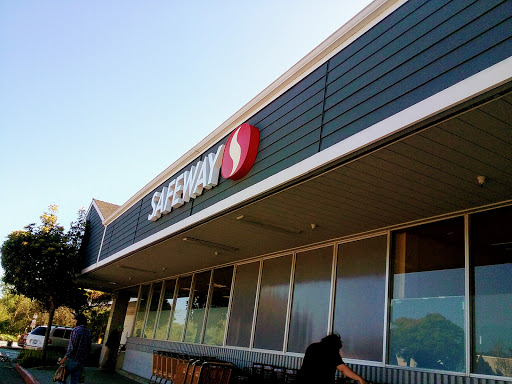 Grocery Store «Safeway», reviews and photos, 70 Cabrillo Hwy, Half Moon Bay, CA 94019, USA