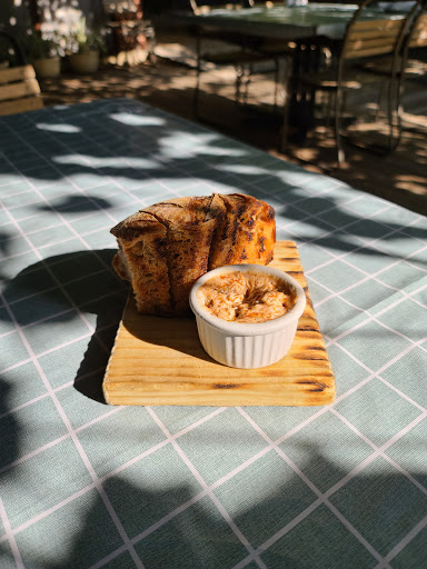 American Restaurant «Dai Due», reviews and photos, 2406 Manor Rd, Austin, TX 78722, USA