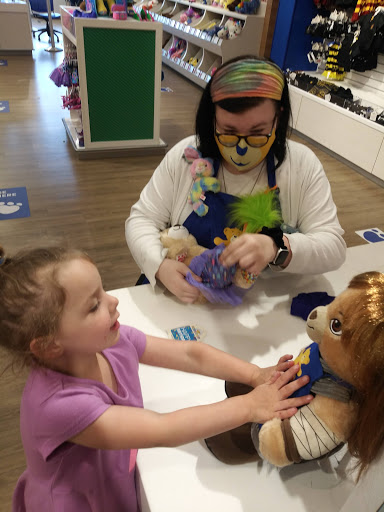 Toy Store «Build-A-Bear Workshop», reviews and photos, 4130 Summit Plaza Dr, Louisville, KY 40241, USA
