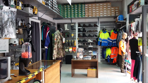 Suministros Cáceres.     Sl