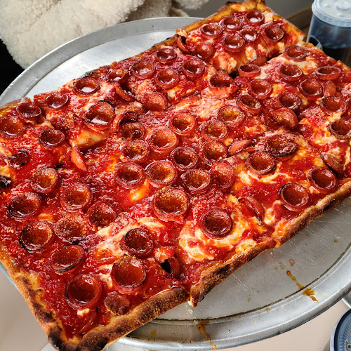 #1 best pizza place in Union - Glendale Pizzeria