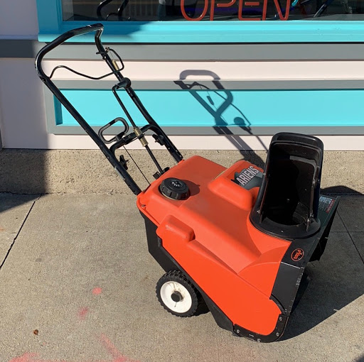 Pawn Shop «Platinum Pawn & Loan», reviews and photos, 292 Main St, Saco, ME 04072, USA