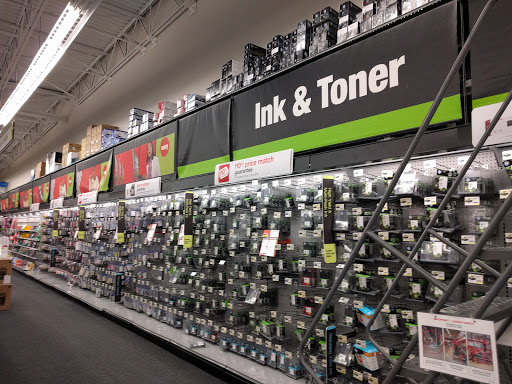 Office Supply Store «Staples», reviews and photos, 1371 Boston Post Rd, Milford, CT 06460, USA