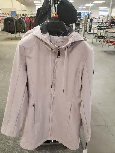 Shopping Mall «Essex Green Shopping Center», reviews and photos, 495 Prospect Ave, West Orange, NJ 07052, USA