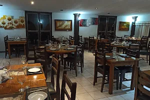 Las Cañas Restaurante image