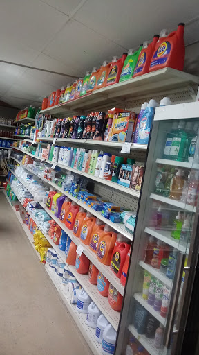 Grocery Store «Parkview Market», reviews and photos, 515 S Cardinal Ave, Stockton, CA 95215, USA