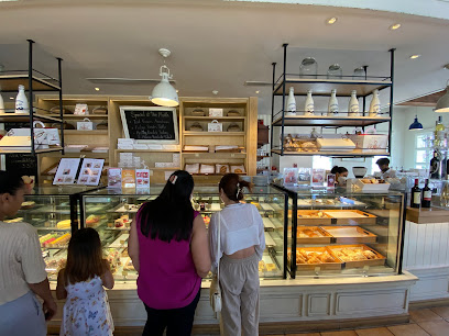 La Baguette French Bakery Cafe & Restaurant