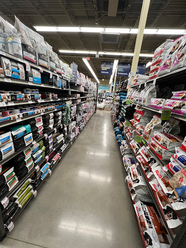 Pet Supply Store «Petco Animal Supplies», reviews and photos, 3551 W Hillsboro Blvd, Deerfield Beach, FL 33442, USA