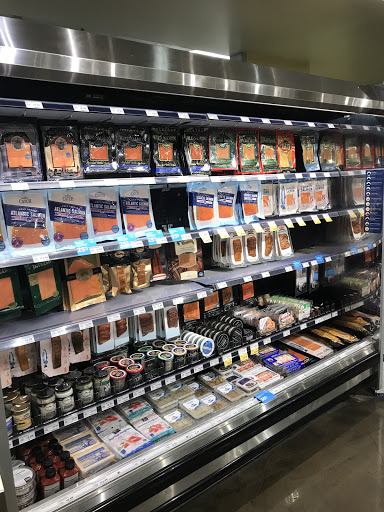 Grocery Store «Whole Foods Market», reviews and photos, 2210 Westlake Ave, Seattle, WA 98121, USA
