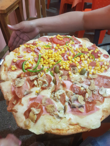 Vegan pizzas in Cochabamba
