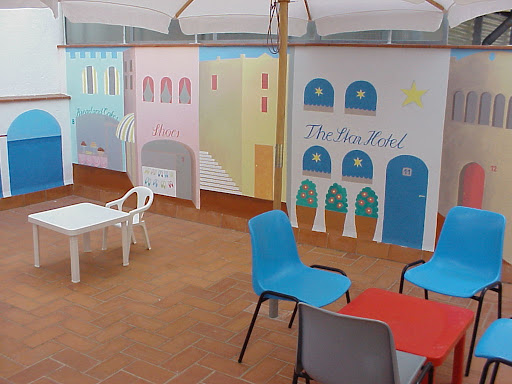 Friends & Company Idiomes, Escuela de idiomas en Sant Feliu de Guíxols,Girona