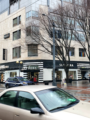 Cosmetics Store «SEPHORA», reviews and photos, 415 Pine St, Seattle, WA 98101, USA