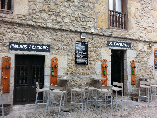 Información y opiniones sobre Bar el Estanco de Santillana Del Mar