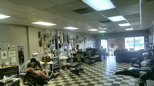 InkSylum Tattoo, 1726 S Chambers Rd, Aurora, CO 80017, USA, 