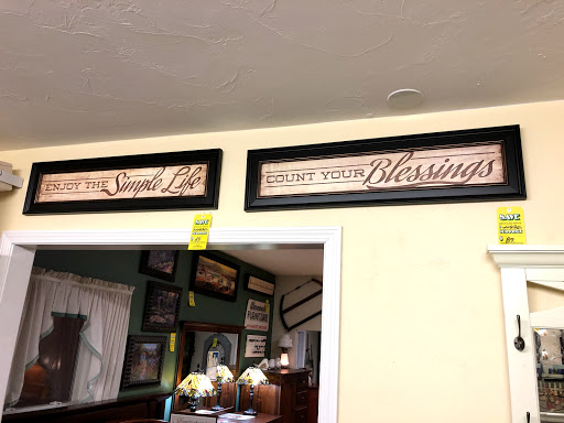 Warmington Furniture Inc, 459 Plain St, Rockland, MA 02370, USA, 