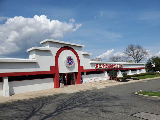 P.C. Richard & Son, 2095 Expy Drive N, Hauppauge, NY 11788, USA, 