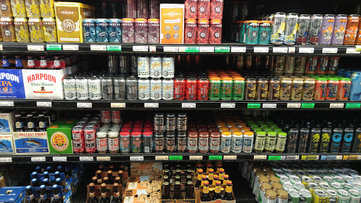 Liquor Store «Chicago Lake Liquors», reviews and photos, 825 E Lake St, Minneapolis, MN 55407, USA