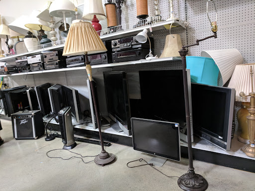 Thrift Store «Goodwill», reviews and photos, 28 W 25th Ave, San Mateo, CA 94403, USA