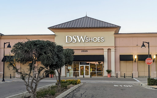 DSW Designer Shoe Warehouse, 2555 Sand Creek Rd, Brentwood, CA 94513, USA, 