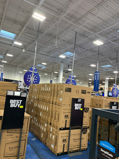 Electronics Store «Best Buy», reviews and photos, 1541 Carl D. Silver Parkway, Fredericksburg, VA 22401, USA