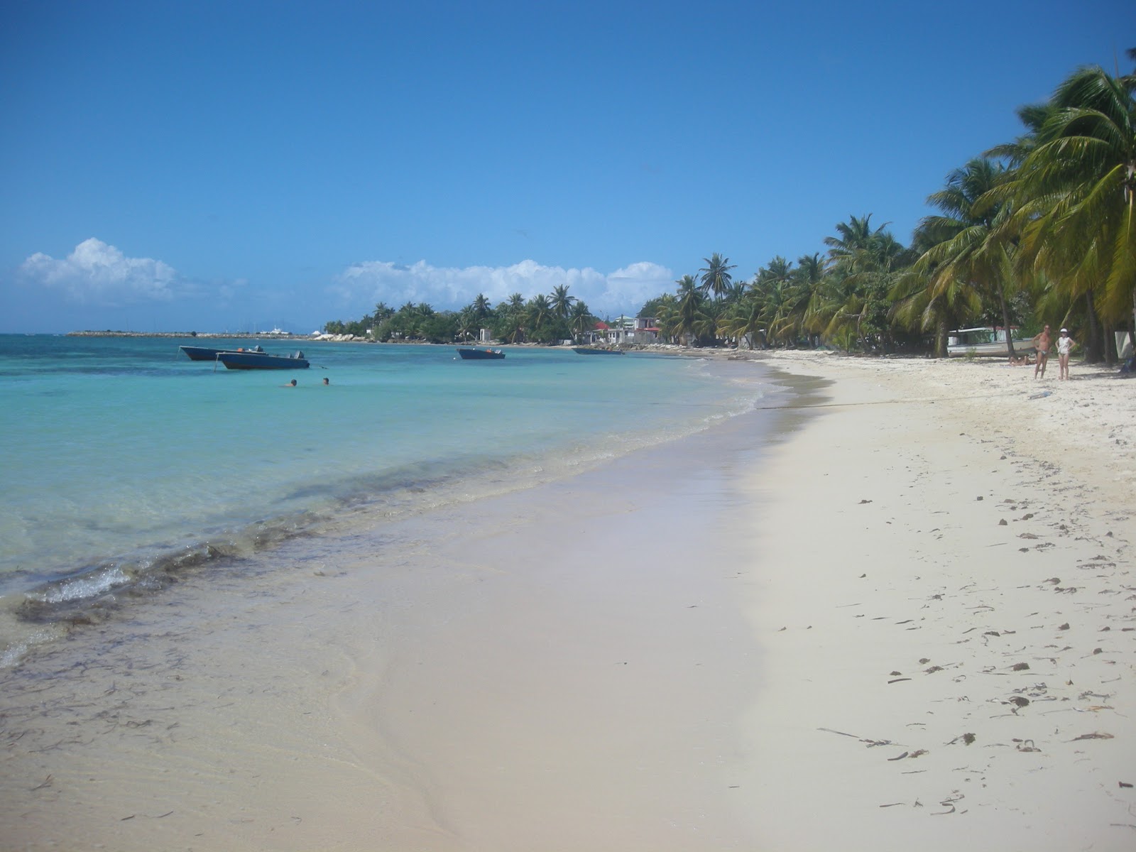 Foto af Plage de Grand Bourg med rummelig kyst