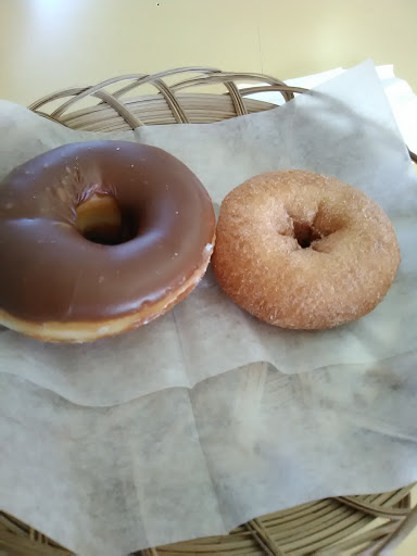 Donut Shop «We Donut Shop», reviews and photos, 2207 Scenic Dr, Modesto, CA 95355, USA