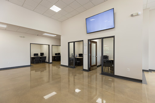 Used Car Dealer «The Used Car Factory», reviews and photos, 27725 Three Notch Rd, Mechanicsville, MD 20659, USA