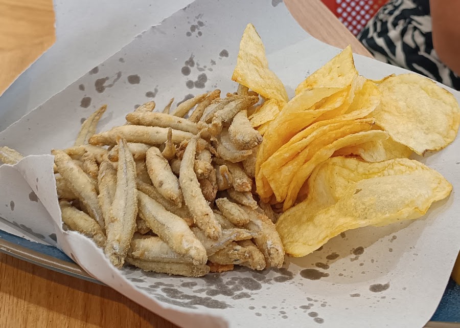 Freiduría / Abacería La Mar