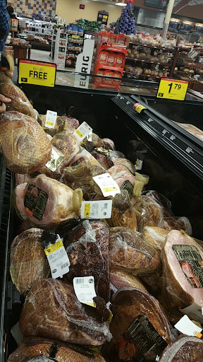 Grocery Store «Kroger», reviews and photos, 25780 Middlebelt Rd, Farmington Hills, MI 48336, USA