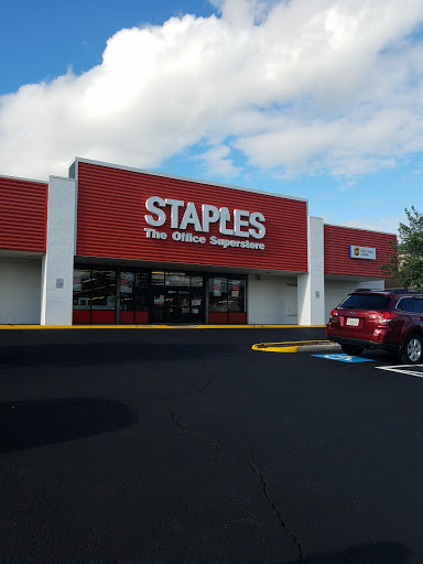 Office Supply Store «Staples», reviews and photos, 2003 Plank Rd, Fredericksburg, VA 22401, USA