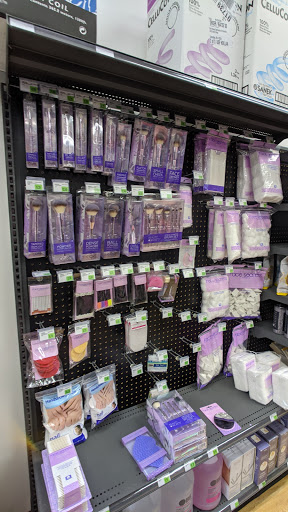 Beauty Supply Store «Sally Beauty», reviews and photos, 544 E Ogden Ave #400, Milwaukee, WI 53202, USA