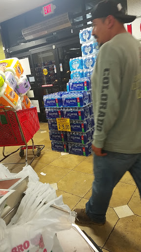 Supermarket «El Ahorro Supermarket», reviews and photos, 225 S Main St, Conroe, TX 77301, USA