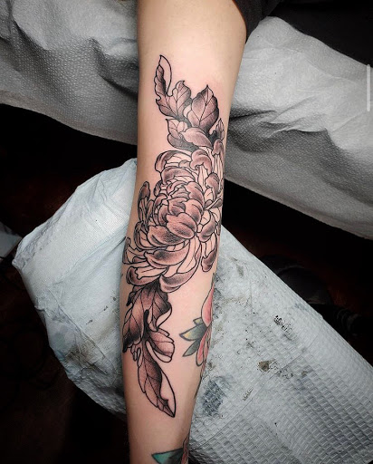 Explore tattoo ideas for father and daughter, creative tattoo ideas in Libertyville, available at Lucky Seven Tattoo