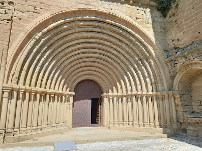 Real Monasterio de Santa María de Sigena Calle Afueras, S/N, 22231 Villanueva de Sigena, Huesca, España