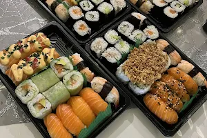 Ban Lo Sushi image