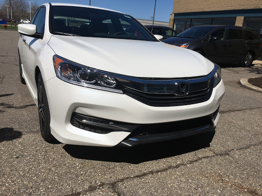 Honda Dealer «Troy Honda», reviews and photos, 1835 Maplelawn Dr, Troy, MI 48084, USA