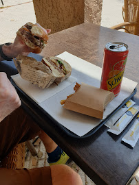 Plats et boissons du Restaurant de hamburgers Intense burger à Saint-Cyprien - n°10