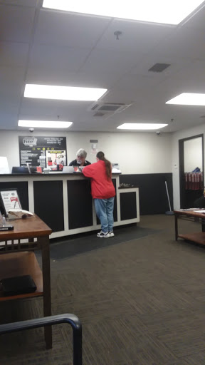 Used Tire Shop «Used Tire Warehouse, Inc.», reviews and photos, 4 Thatcher Ln, Wareham, MA 02571, USA